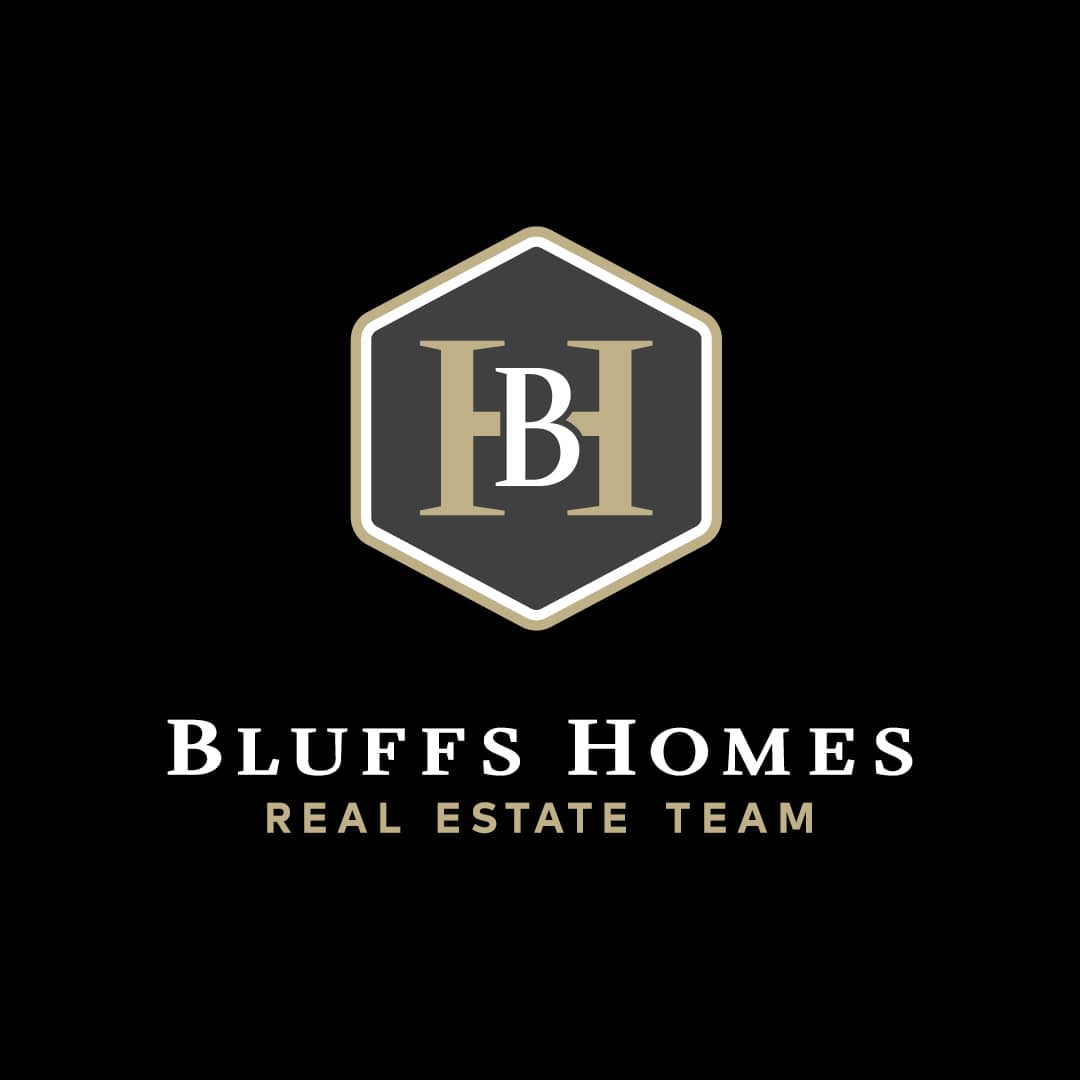 Bluffs Homes